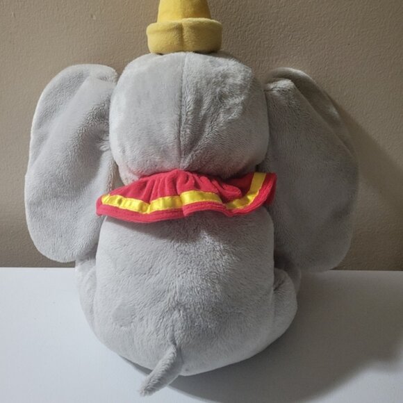 Disney Dumbo Plush - Picture 5 of 6